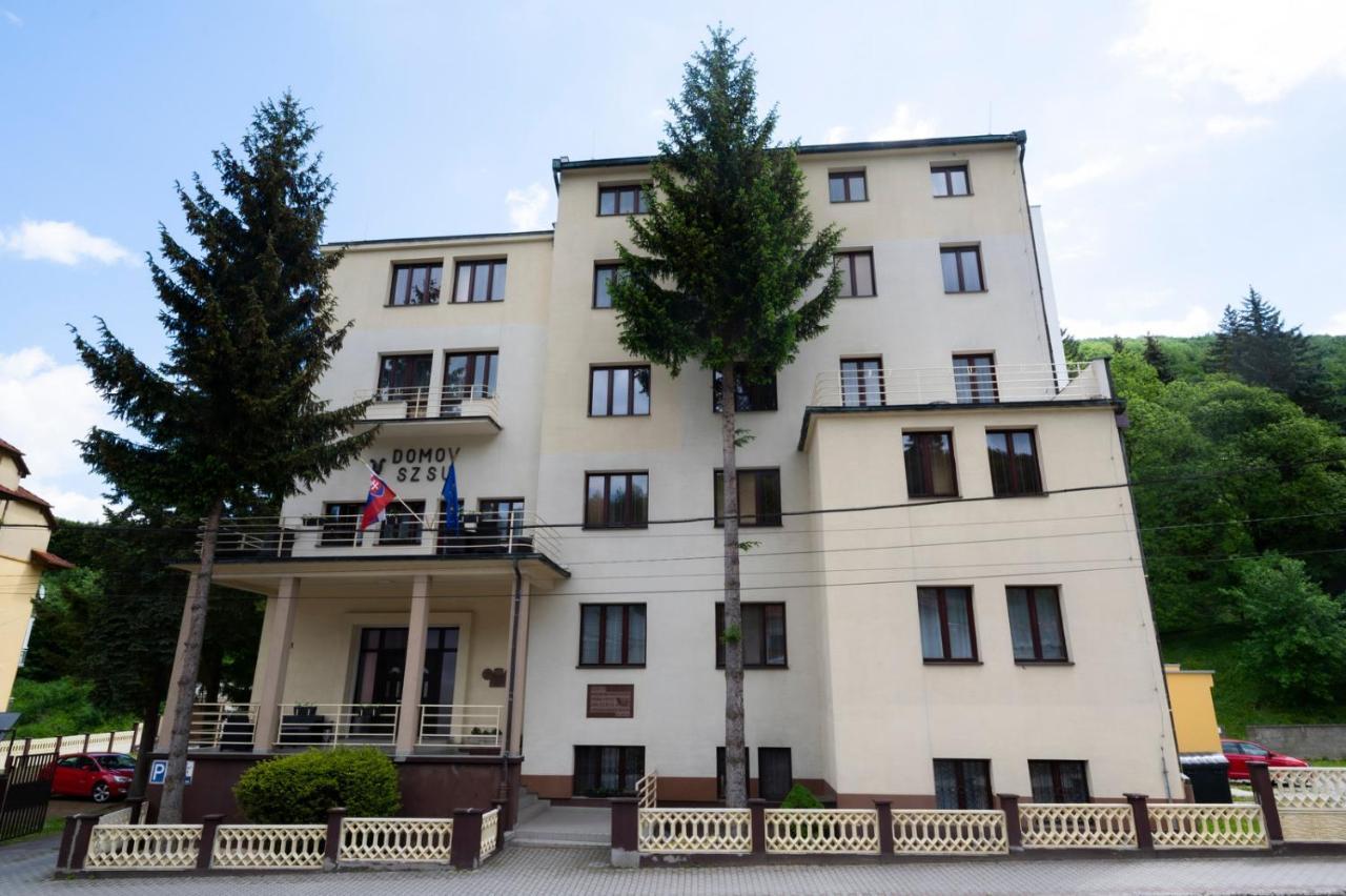 Hotel Dszsu Trenčianske Teplice Exterior foto